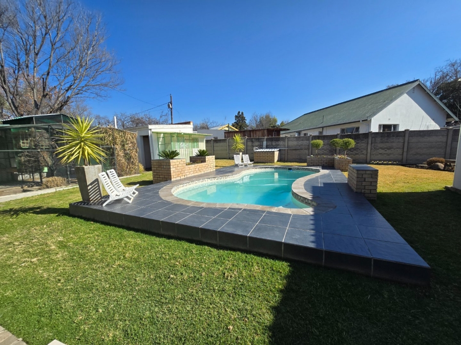 4 Bedroom Property for Sale in Bayswater Free State